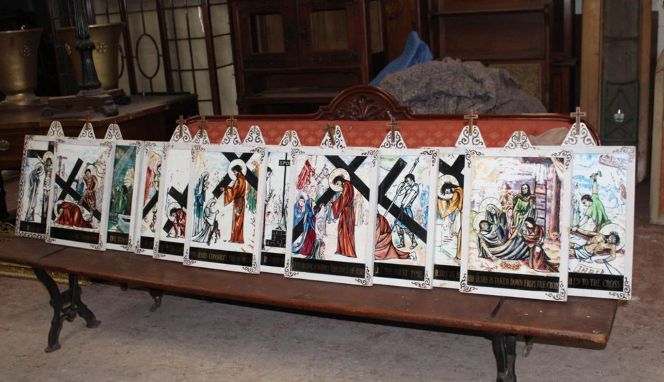 14 Stations Of The Cross