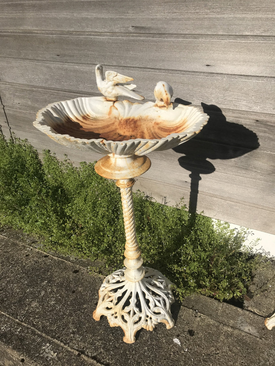 cast iron bird bath