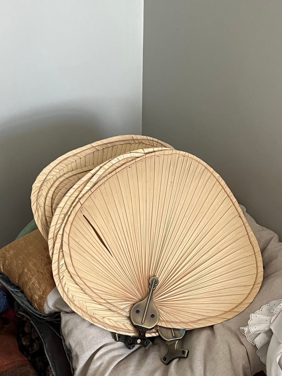 Unique Colonial Style Ceiling Fan